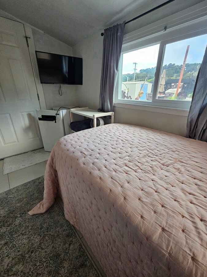 Photo - 1539 Nob Hill Ave