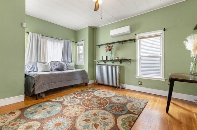 67 Madison St Unit 1