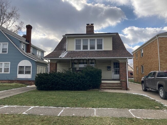 Photo - 3435 Brookview Blvd