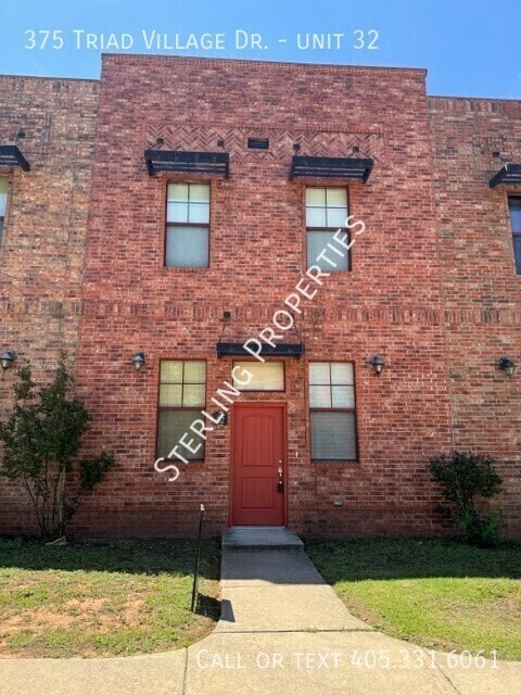 Building Photo - 375 Triad Village Dr Unit 32