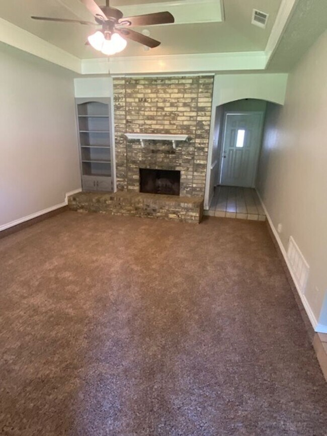 Photo - 3 BEDROOM 2 BATHROOM HOUSE IN DENTON