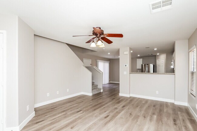 Photo - 4792 W Shelbourne Ave