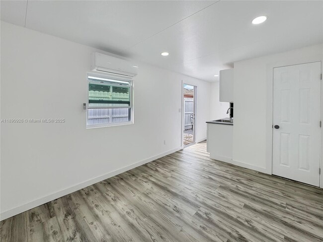 Photo - 8852 NW 108th St Unit 1