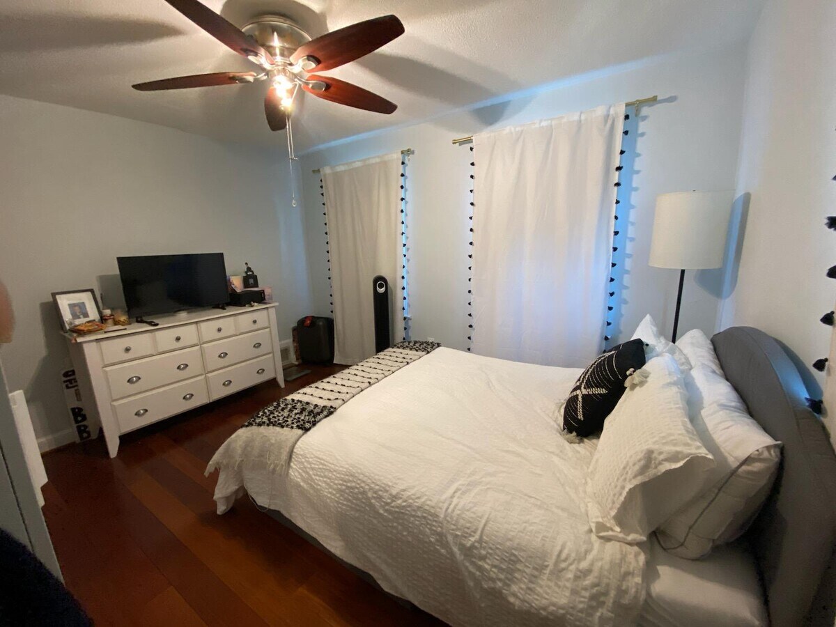 Photo - 2843 Summerfield Rd Unit 1