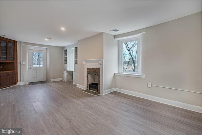 Photo - 57 S Limekiln Pike