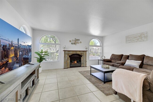 Photo - 7989 Lisa Dawn Ave