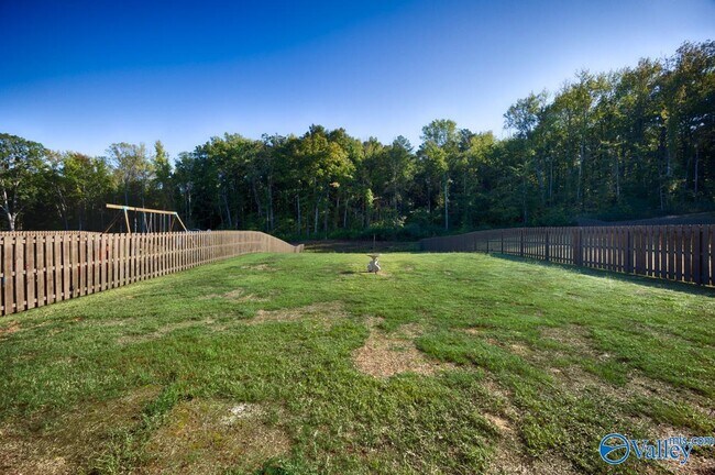 Photo - 157 High Leaf Dr