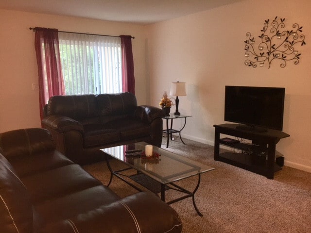 Photo - Wood Grove Place