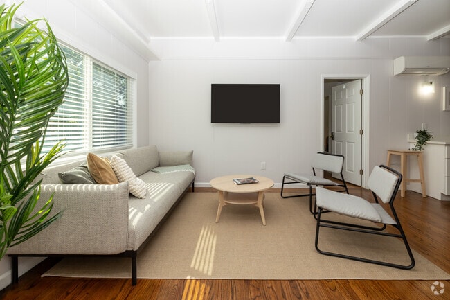 Photo - 160 Harrison Ave