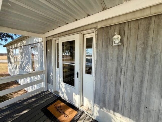 Building Photo - 125 Burkhart Ln