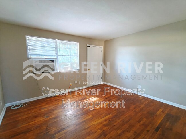 Photo - 11620 Charlie Rd Unit #4