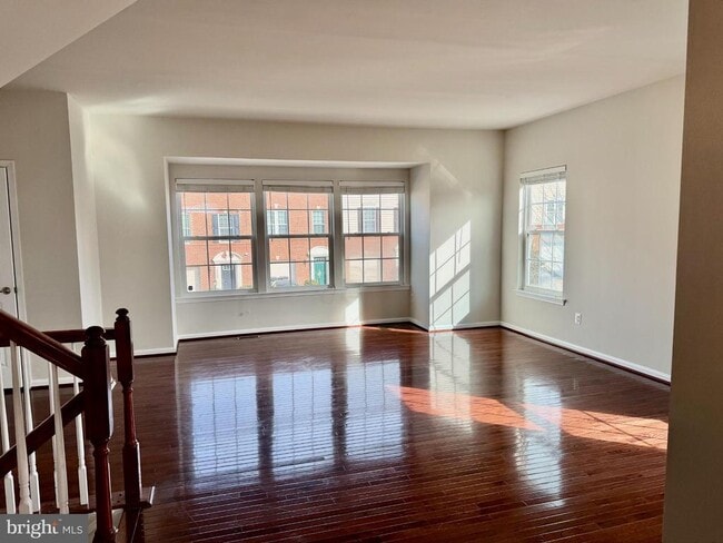 Photo - 45903 Peach Oak Terrace