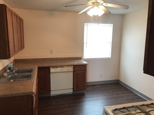 Building Photo - 98 Buckeye Cir