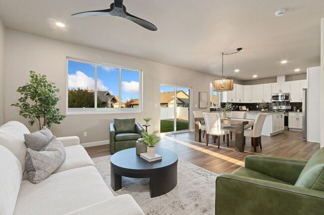 Photo - 7578 Little Fox Ln