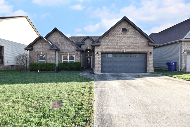 Three Bedroom in Fields of Northmeade! - Three Bedroom in Fields of Northmeade! Casa