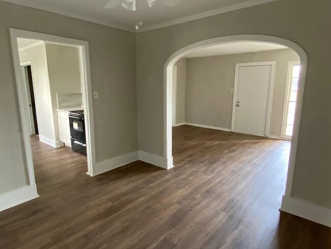 Photo - House For Rent 3875 E Lynwood Dr Beaumont, TX 77703