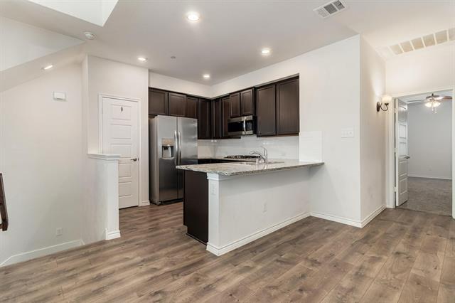 Photo - 2413 Siskiyou St