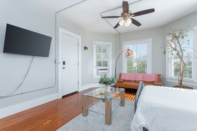 Photo - 308 Power St Unidad ID1268415P