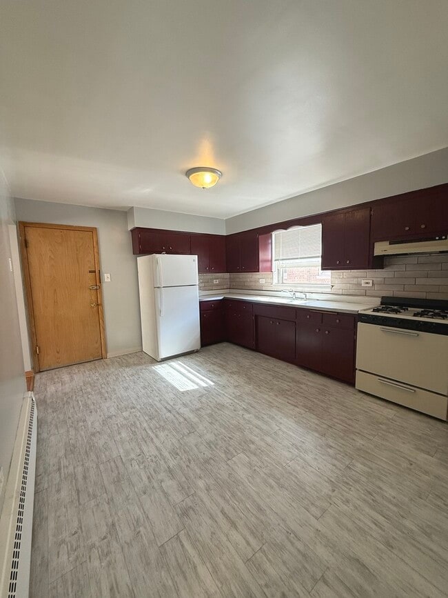 Photo - 12254 Greenwood Ave Unit 2W
