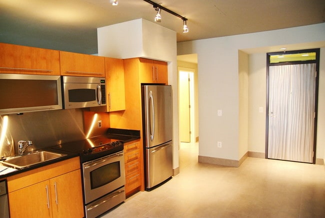 Photo - 1133 14th St NW Unit 410