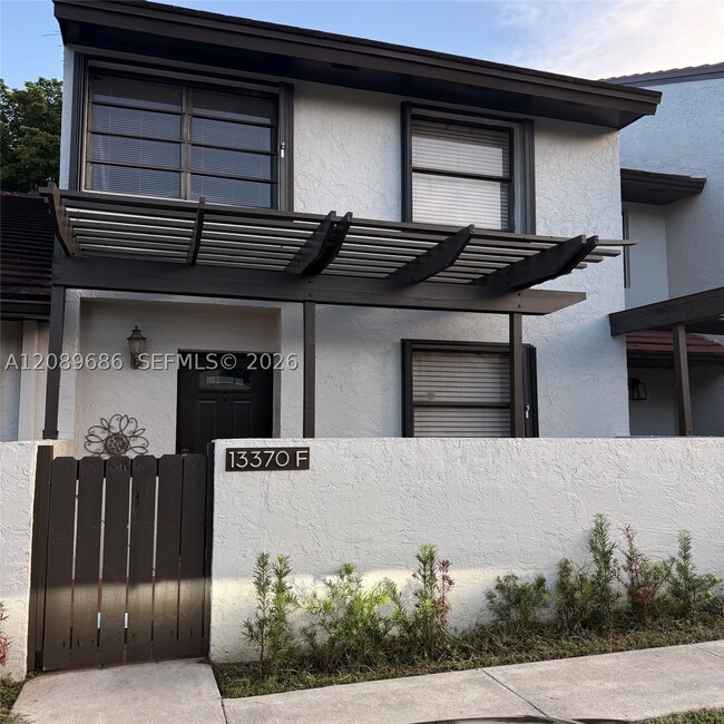 Building Photo - 13370 SW 89th Terrace