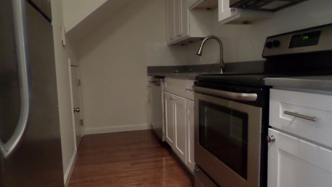 Photo - 100 E Brookline St Unidad 2