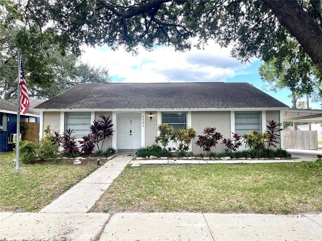 Building Photo - 3301 Russett Dr Rental