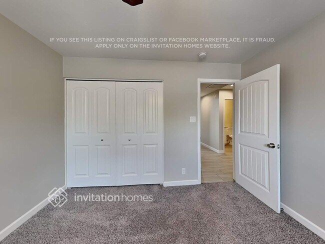 Photo - 23 E Pierce St House