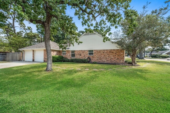 Photo - 10170 Hanka Dr