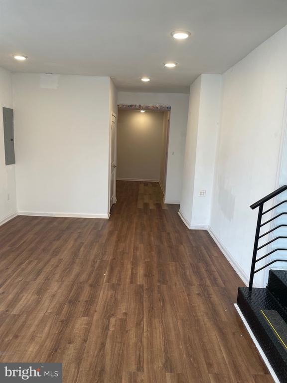 Photo - 5229 Westminster Ave