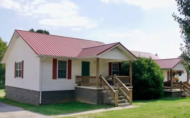 Photo - 153 Oak Springs Ln Townhome