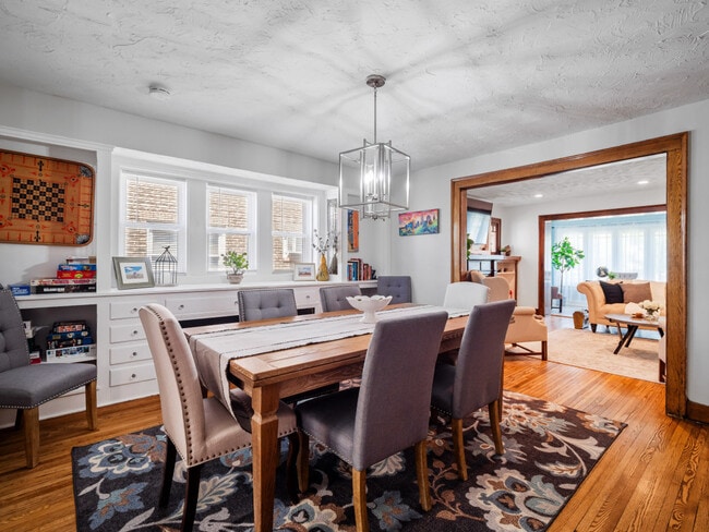 Photo - 3222 West Blvd Unidad ID1061043P