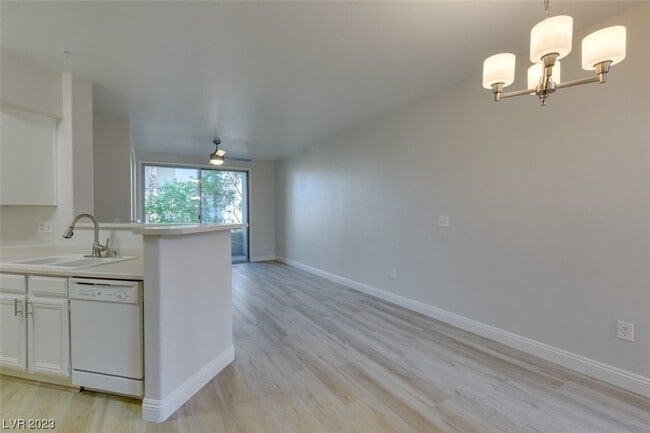 Photo - 7139 S Durango Dr Unit 210