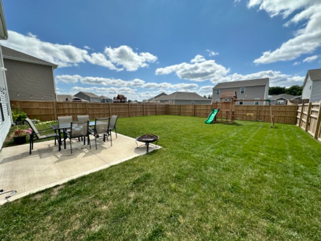 Photo - 4145 Bradley Dr