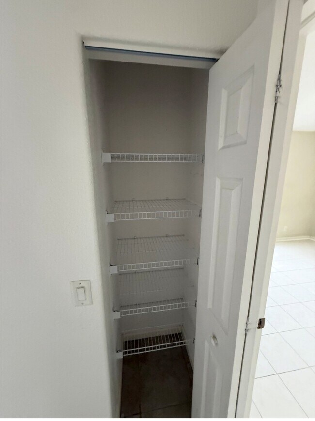 Photo - 5776 NW Eskimo Cir