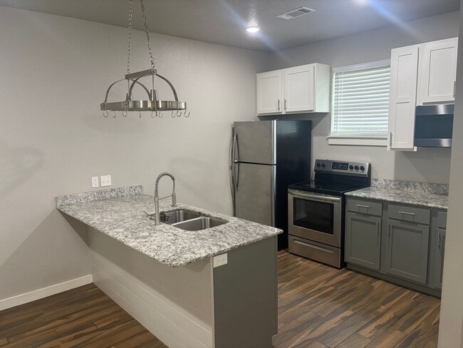 Photo - 3 bedroom and 2 bathroom house built in 2020