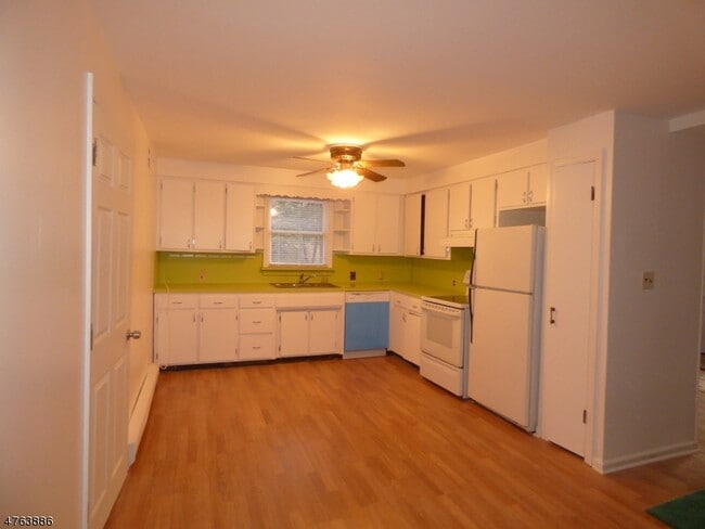 Photo - 8 N Glen Ave