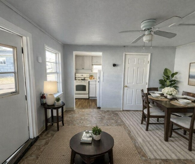 Photo - 138 Southland Ct