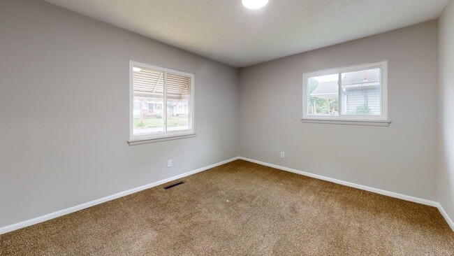 Photo - 583 Chittenden St