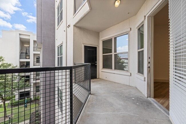 Maple District Lofts