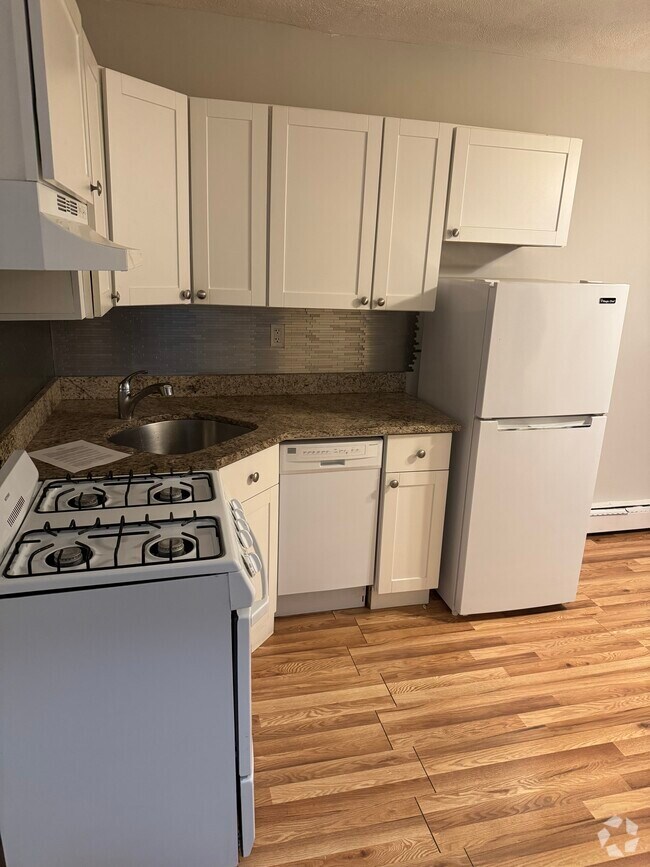 Building Photo - 24 Sheafe St Unit #6 Rental