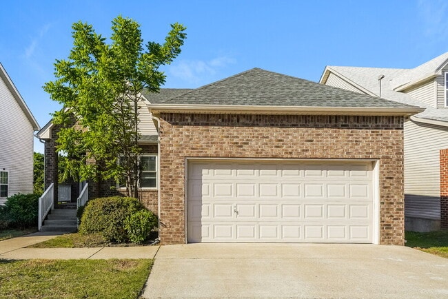 Building Photo - 2809 Windcrest Tr