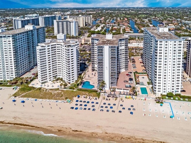 Photo - 3700 Galt Ocean Dr Unidad 1408