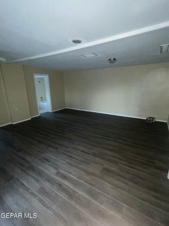 Photo - 3017 Altura Ave