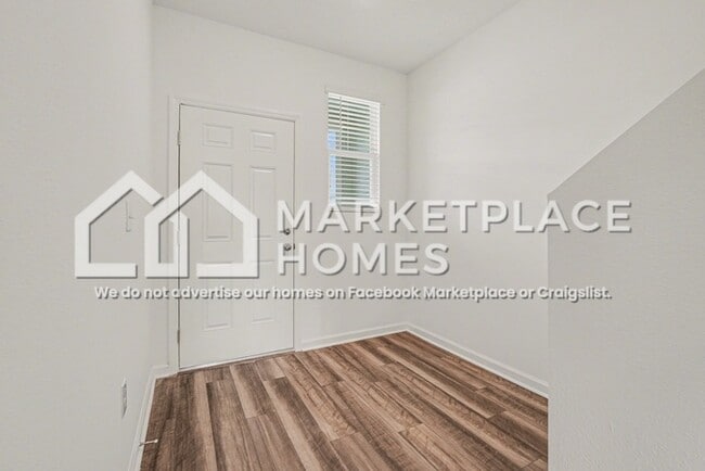 Photo - 11890 Sylvia St