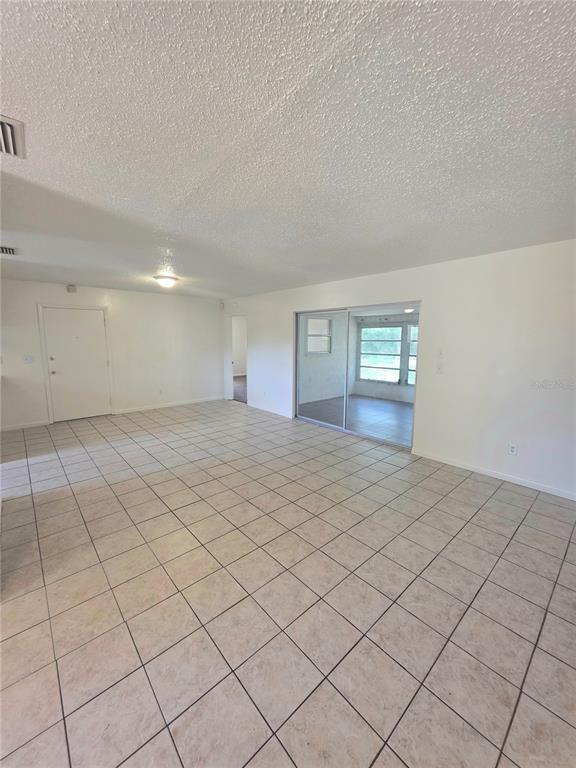 Photo - 728 Bahia Cir