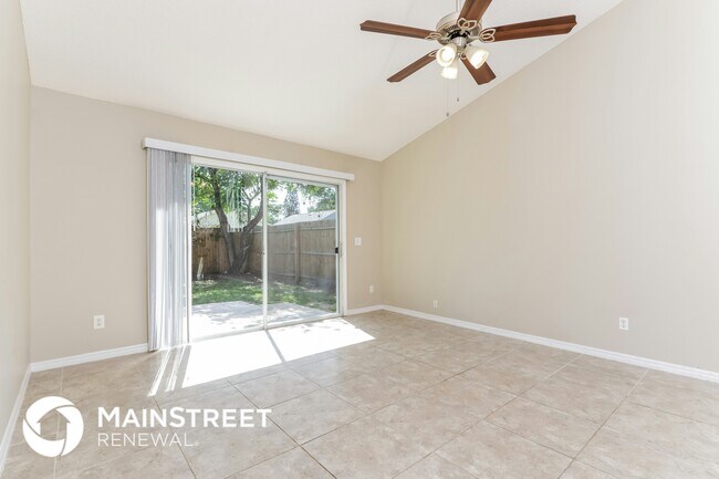 Photo - 1772 Chatham Cir