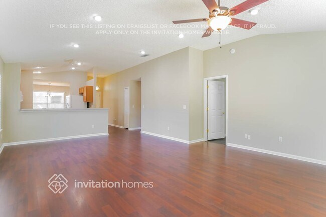Photo - 316 Southlake Dr