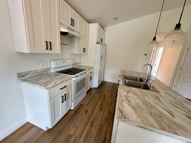 Photo - 2 bed 1 bath