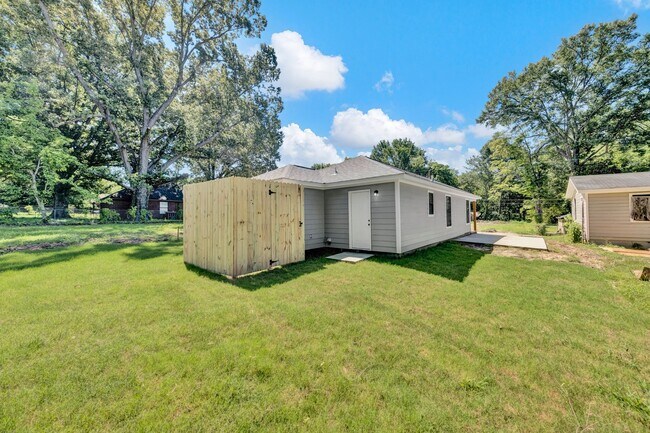 728 King Rd